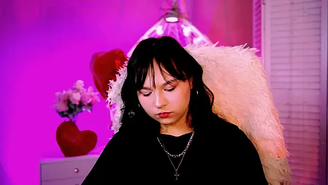 Snapshot of HanaWise chatting on February 2025 08:17:01 AM HanaWise online show from February 2025 08:17:01 AM