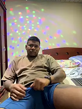 Saipuer31 online show from December 2025 03:34:01 AM