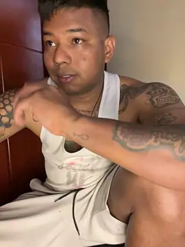 Saipuer31 online show from April 2026 08:20:01 PM