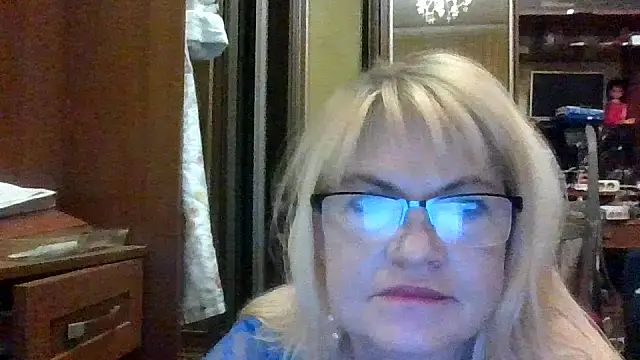 Snapshot of Heidi-Helga chatting on September 2025 03:08:02 AM Heidi-Helga online show from September 2025 03:08:02 AM