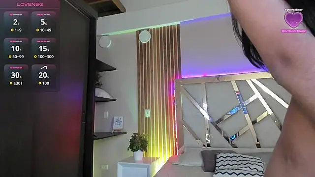 sweetviolet   online show from October 2025 12:33:01 PM