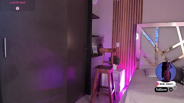 sweetviolet   online show from February 2026 12:43:02 PM