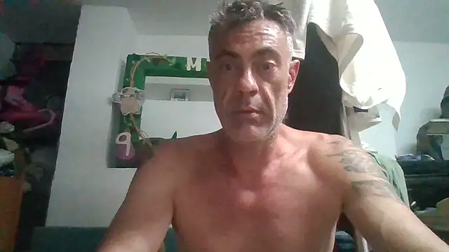 Snapshot of Shun4627 chatting on July 2026 11:20:01 PM Shun4627 online show from July 2026 11:20:01 PM