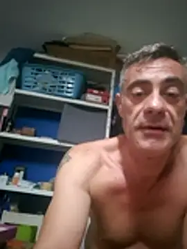 Snapshot of Shun4627 chatting on August 2026 09:57:02 PM Shun4627 online show from August 2026 09:57:02 PM