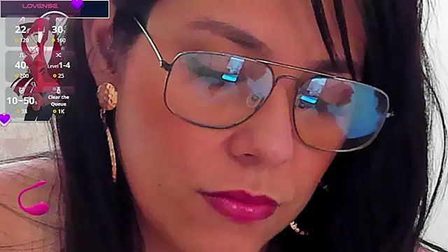 Snapshot of isabellarous- chatting on June 2026 07:45:02 PM isabellarous- online show from June 2026 07:45:02 PM