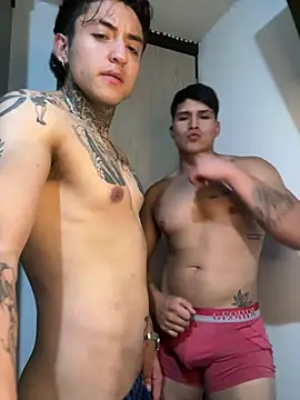 Snapshot of MaxxxSteil chatting on February 2026 05:40:02 AM MaxxxSteil online show from February 2026 05:40:02 AM