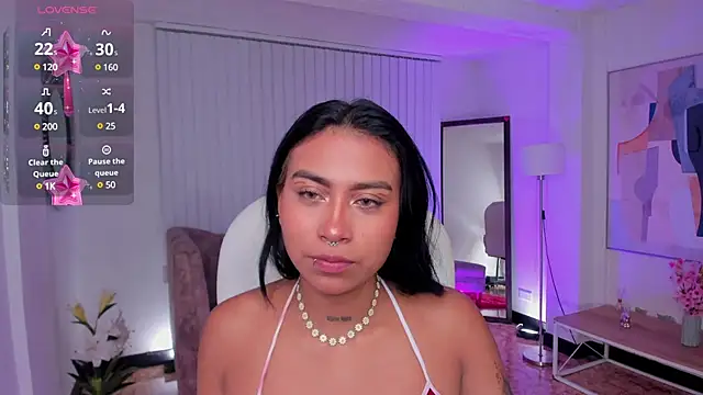 Snapshot of Ivyy_Moon_ chatting on March 2025 12:59:01 AM Ivyy Moon online show from March 2025 12:59:01 AM