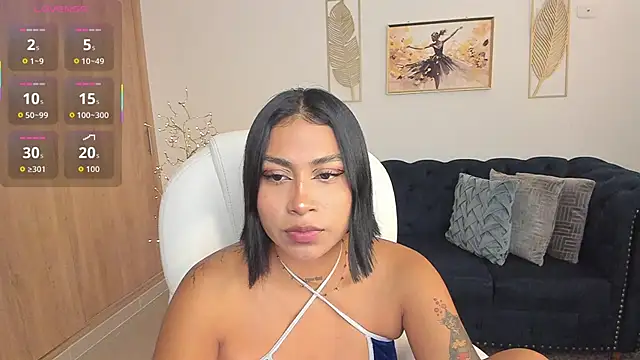 Snapshot of Ivyy_Moon_ chatting on November 2025 01:49:02 AM Ivyy Moon online show from November 2025 01:49:02 AM