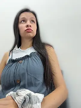Snapshot of Soy_Sara7 chatting on May 2026 12:09:02 PM Soy Sara7 online show from May 2026 12:09:02 PM