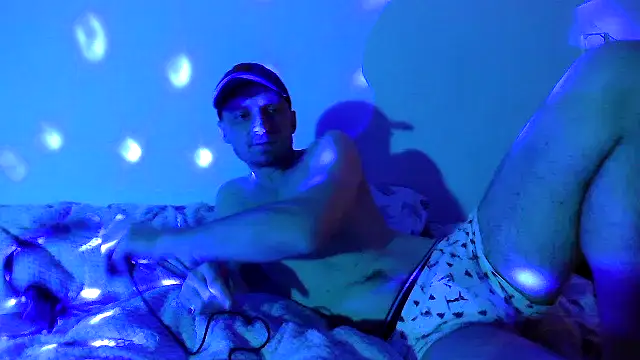 Snapshot of great_feeling chatting on February 2025 09:59:01 PM great feeling online show from February 2025 09:59:01 PM