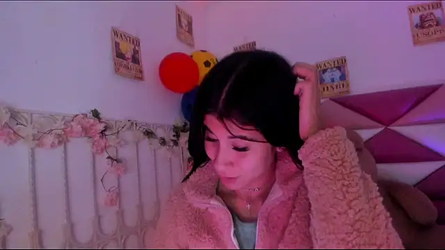 Snapshot of Minami_Nakamura chatting on July 2026 05:23:02 AM Minami Nakamura online show from July 2026 05:23:02 AM