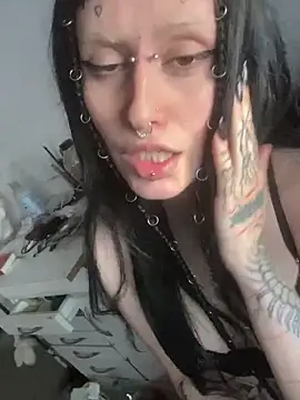KititA12 online show from May 2026 07:32:02 PM