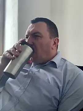 Mike8523 online show from February 2026 06:47:02 AM