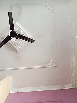 heena-3678 online show from November 2025 04:22:02 AM