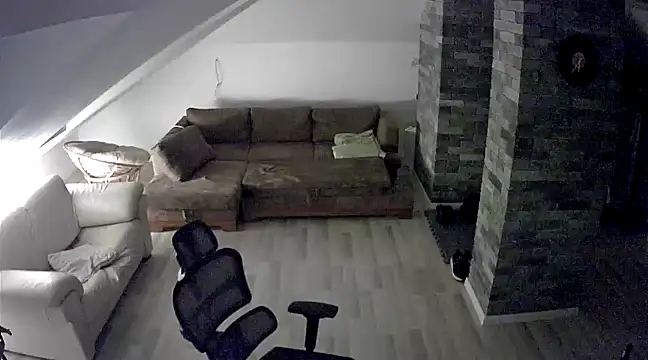 gryzoon online show from March 2025 12:26:02 AM