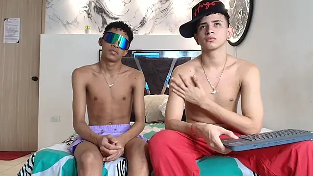 KING OFF BOYS online show from October 2025 01:22:02 PM