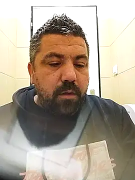 Alexander18edd online show from October 2025 11:29:02 AM