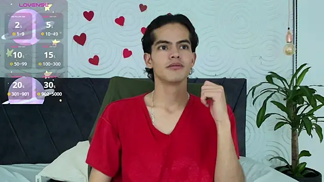 Snapshot of Maximoherrera_16 chatting on May 2026 12:22:02 PM Maximoherrera 16 online show from May 2026 12:22:02 PM