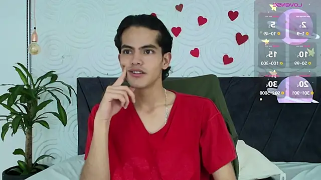 Snapshot of Maximoherrera_16 chatting on May 2026 12:36:02 PM Maximoherrera 16 online show from May 2026 12:36:02 PM