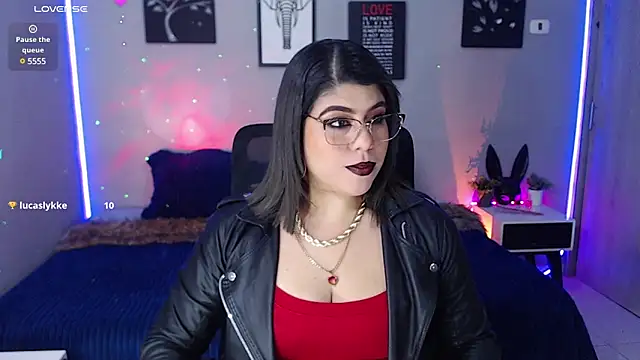 Snapshot of Veronika_metal chatting on March 2025 01:18:01 PM Veronika metal online show from March 2025 01:18:01 PM