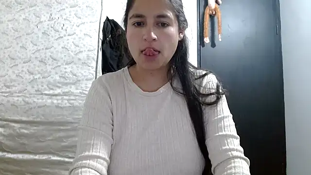 Escarcha-blue online show from October 2025 11:38:01 PM