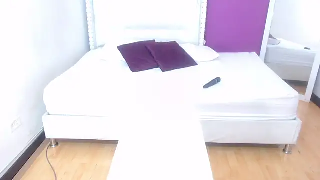 naughty teen18 online show from March 2025 01:42:01 PM