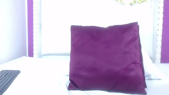 naughty teen18 online show from March 2025 04:51:02 PM