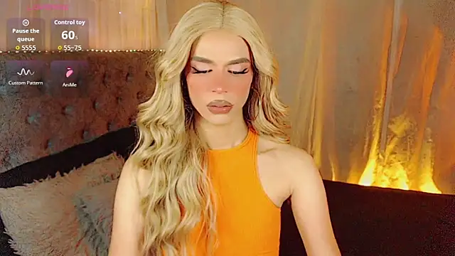 Dalila moan online show from March 2026 08:01:01 PM