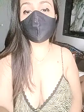 Snapshot of neha_rohan12 chatting on October 2025 05:11:01 PM neha rohan12 online show from October 2025 05:11:01 PM