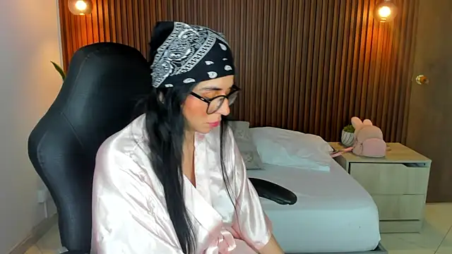 Snapshot of zakia23_ chatting on March 2025 07:17:01 PM zakia23 online show from March 2025 07:17:01 PM