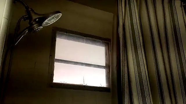Snapshot of wetnwildforyou chatting on September 2025 08:01:02 PM wetnwildforyou online show from September 2025 08:01:02 PM