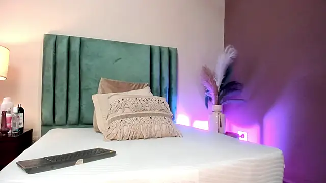 SeleneLujan online show from March 2026 11:48:02 AM