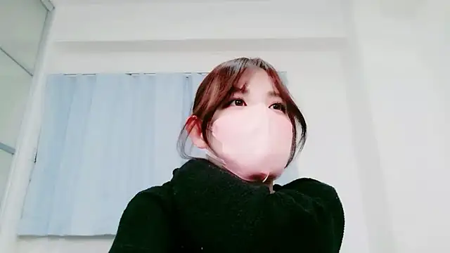 Snapshot of NANA_7 chatting on February 2026 10:12:01 AM NANA 7 online show from February 2026 10:12:01 AM