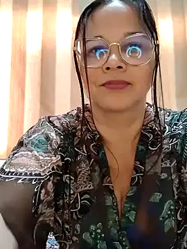Snapshot of Novata chatting on July 2026 07:43:01 PM Novata online show from July 2026 07:43:01 PM