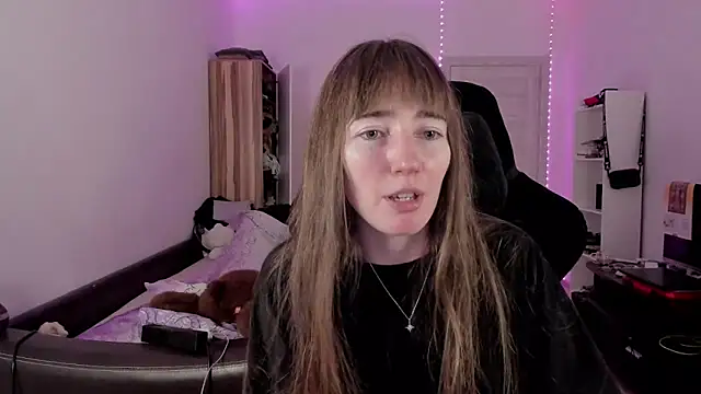 bekkawell online show from September 2025 04:41:02 PM