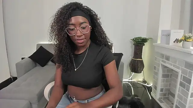 Qeen blackk online show from February 2026 08:53:02 PM