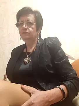 Snapshot of Lota5821 chatting on April 2026 06:45:02 PM Lota5821 online show from April 2026 06:45:02 PM