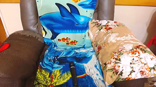 ChocolateClit online show from November 2025 03:14:02 PM