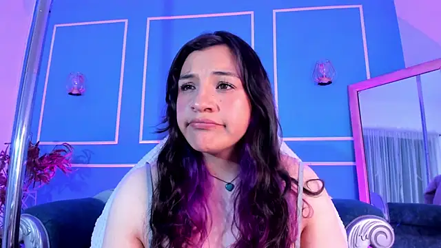 TaraTaylorr online show from November 2025 04:28:02 AM