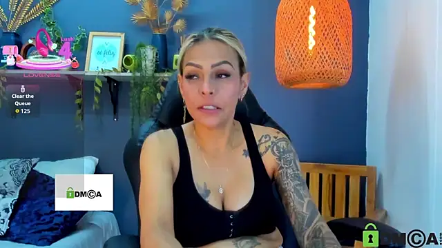 yessila parker online show from November 2025 02:47:02 AM