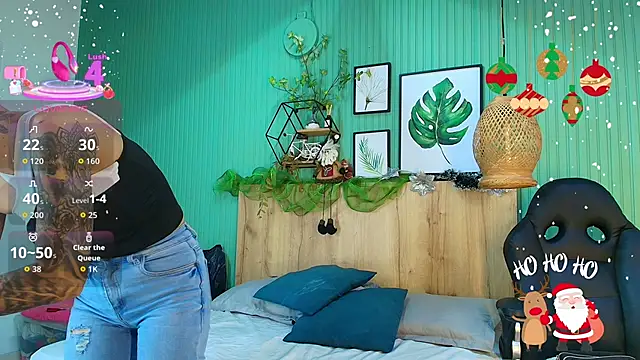 yessila parker online show from December 2025 05:19:02 PM