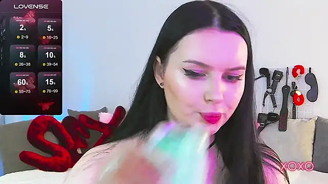 Snapshot of Miss_Vic chatting on May 2026 04:03:02 PM Miss Vic online show from May 2026 04:03:02 PM