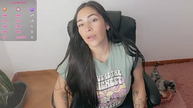 luna lgomez  online show from July 2026 10:09:02 AM