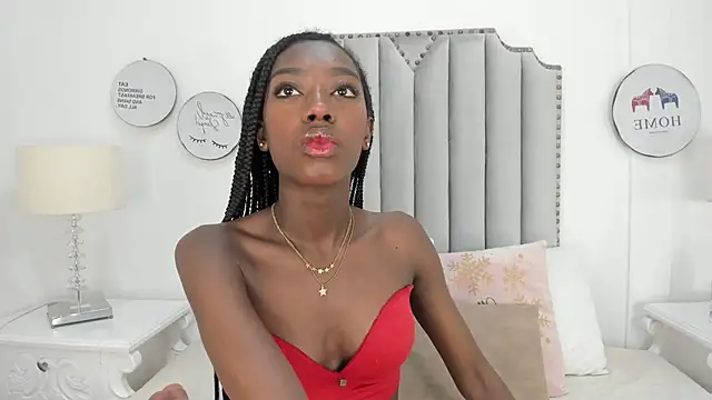 Snapshot of SamantaMarquez chatting on December 2025 07:43:01 PM SamantaMarquez online show from December 2025 07:43:01 PM