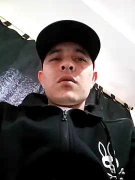 Snapshot of Charlotteet_Paul chatting on March 2025 10:48:02 PM Charlotteet Paul online show from March 2025 10:48:02 PM