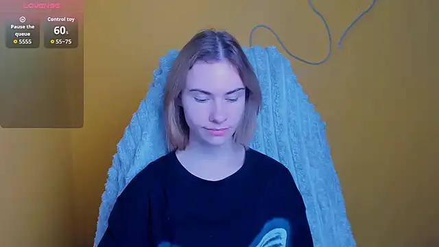 Fiona Night online show from January 2026 06:16:01 AM