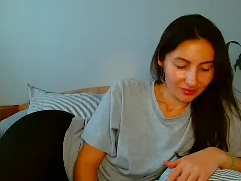 Irina9793 online show from March 2026 09:43:02 AM