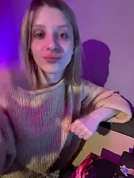 Snapshot of amorearte_m chatting on March 2025 09:26:02 PM amorearte m online show from March 2025 09:26:02 PM