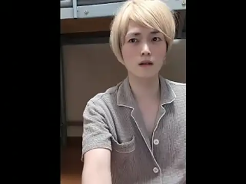 Snapshot of mgnhiroyuki chatting on June 2026 10:15:01 AM mgnhiroyuki online show from June 2026 10:15:01 AM