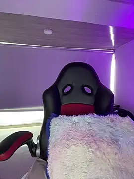 sofia 23x online show from December 2025 08:14:02 PM